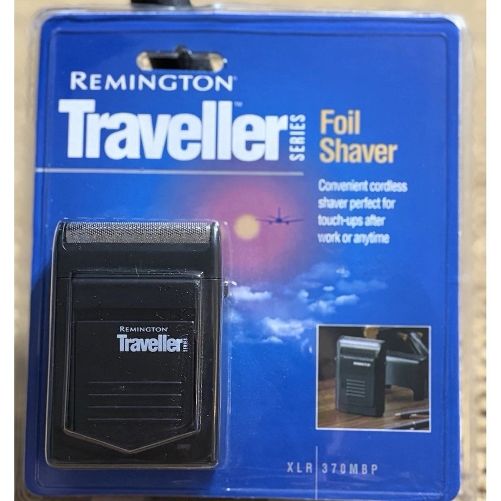 Vintage REMINGTON Cordless Travel Foil Shaver XLR-370MBP Battery Operated NEW 97